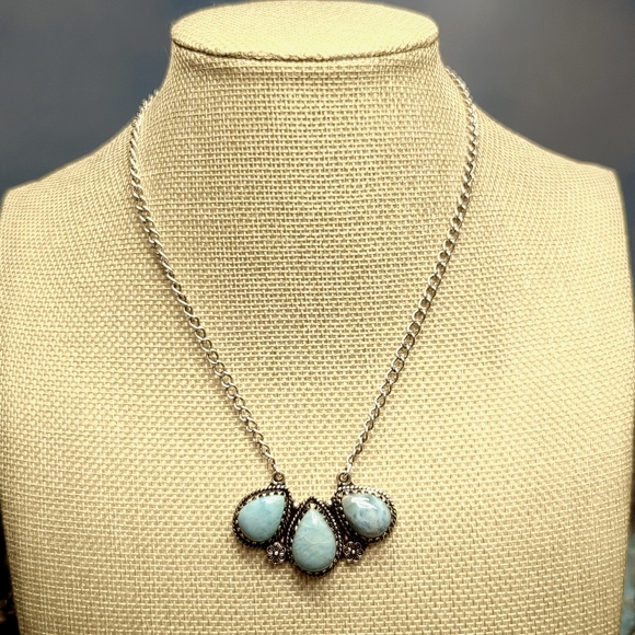 Natural Larimar Necklace - Picture 1 of 3
